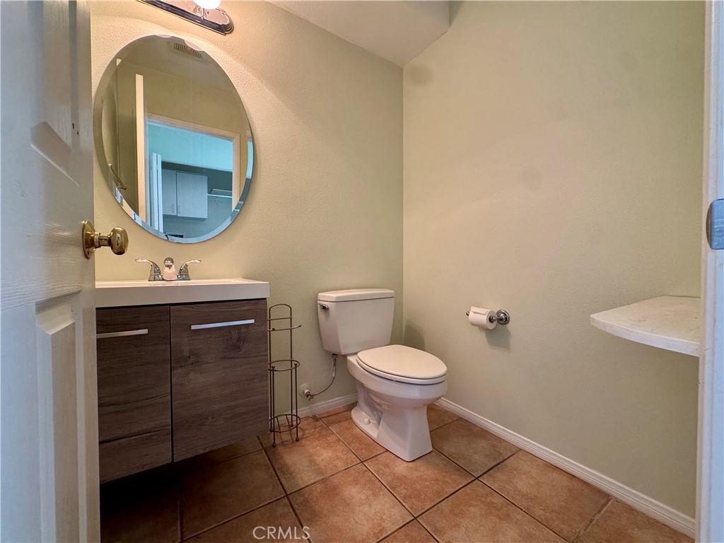 27 Harwick Court Ladera Ranch, CA 92694 - Photo 9 of 24