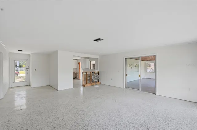 $1,295,000 | 514 77th Street, Holmes Beach, FL 34217