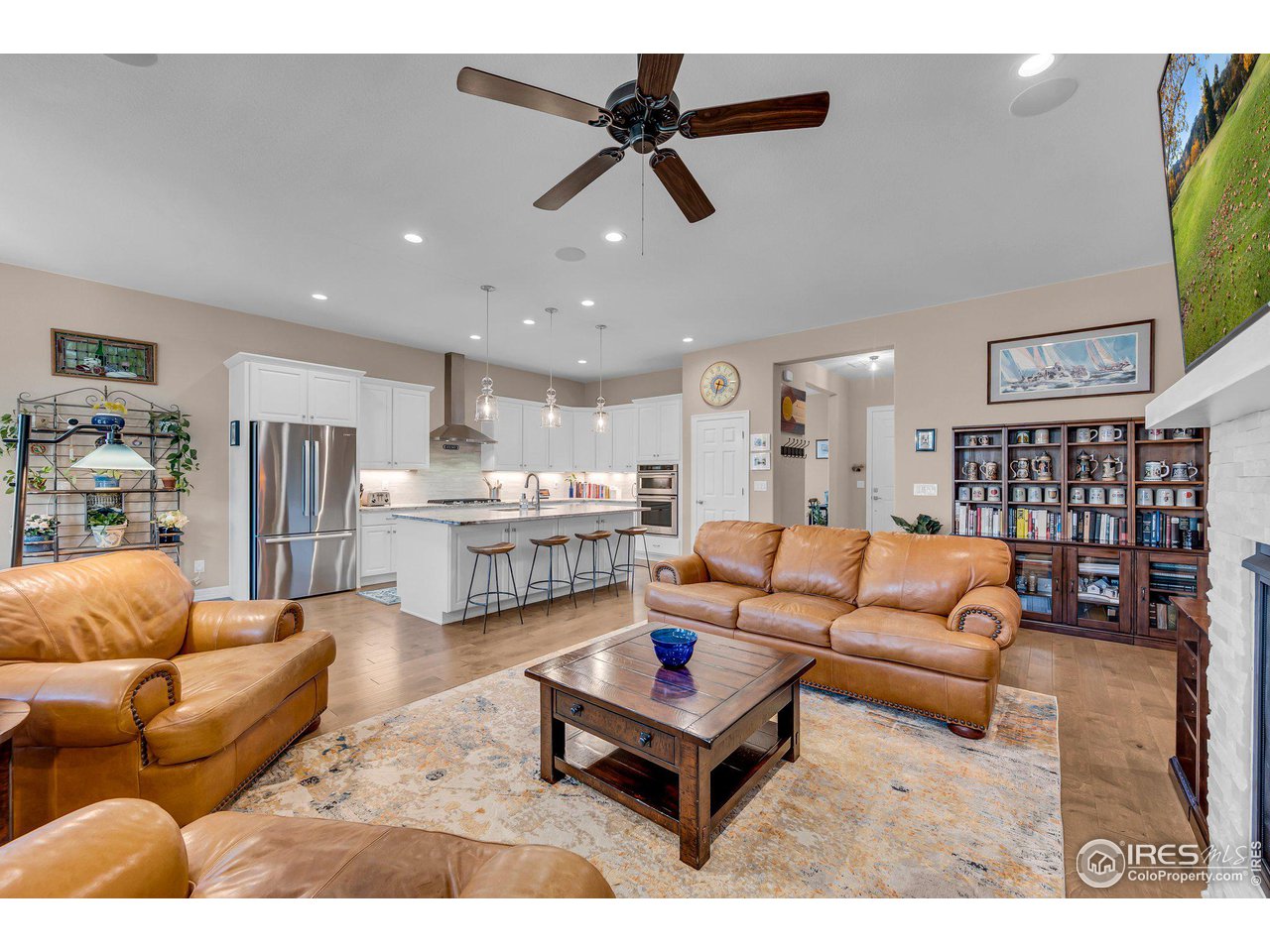 8511 South Rome Way Aurora, CO 80016 - Photo 3 of 37 Gallery Image 3