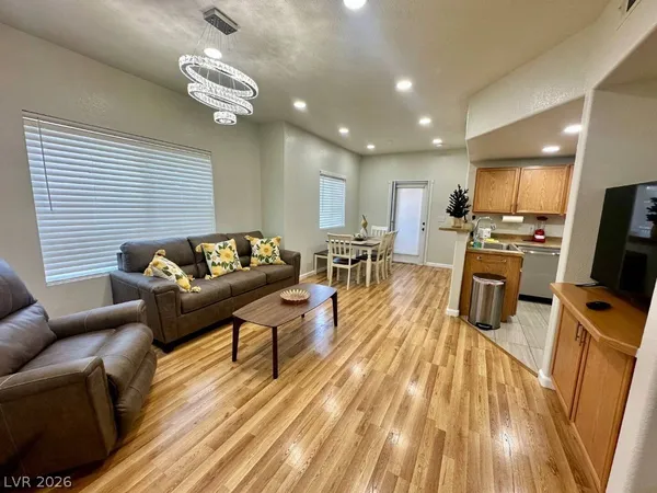 $2,000 | 9580 West Reno Avenue, Unit 169, Las Vegas, NV 89148