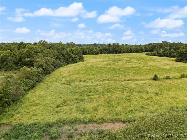 $125,000 | 1 Charlestown Newmarket Road, Marysville, IN 47141