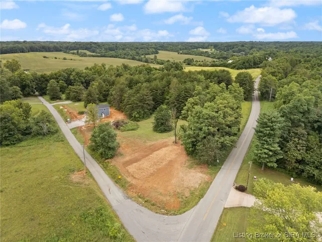 $125,000 | 1 Charlestown Newmarket Road, Marysville, IN 47141