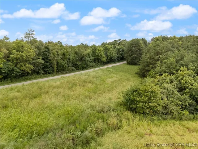 $125,000 | 1 Charlestown Newmarket Road, Marysville, IN 47141