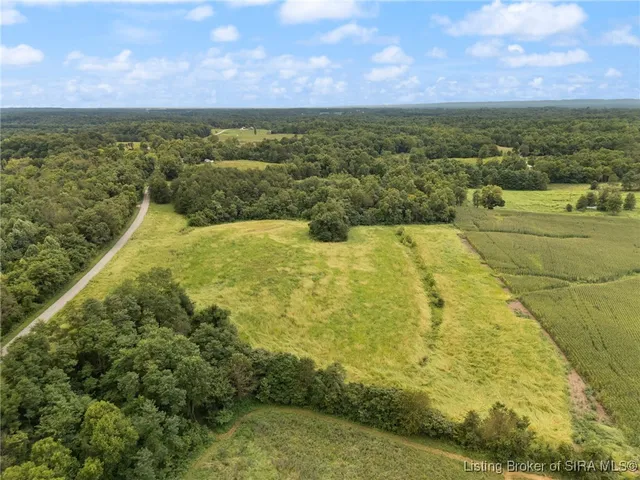 $125,000 | 1 Charlestown Newmarket Road, Marysville, IN 47141