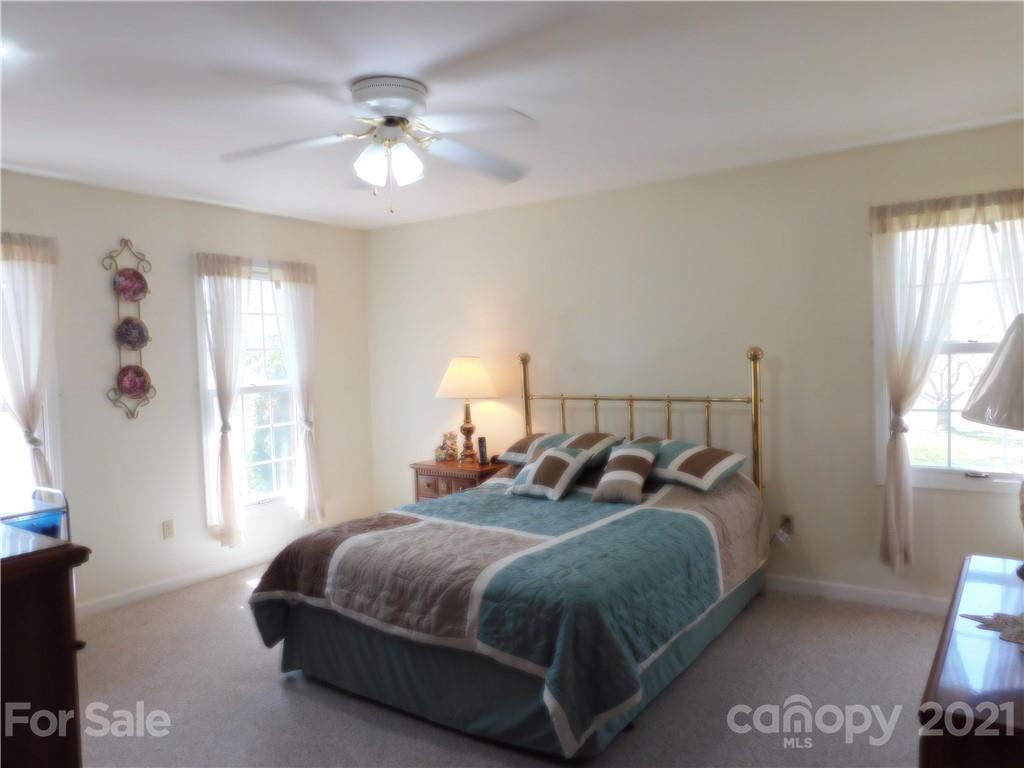 3800 Sherer Road Sharon, SC 29742 - Photo 19 of 42 a bedroom with a bed and window