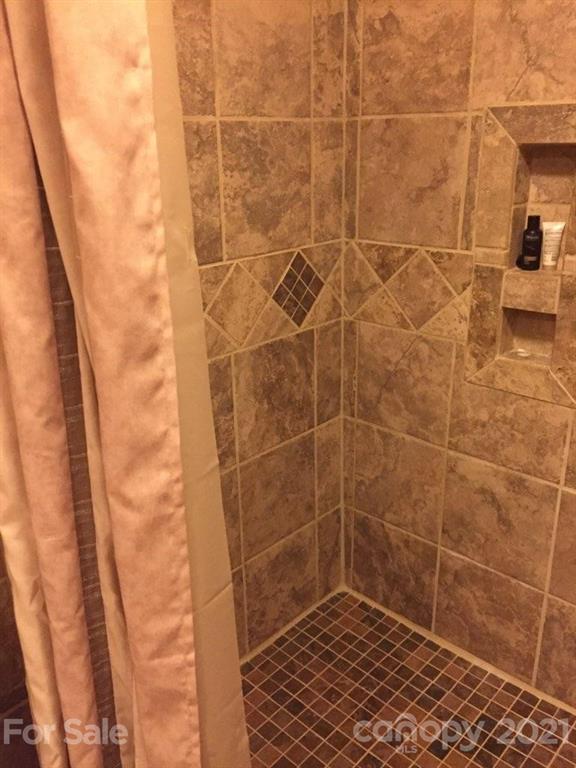 3800 Sherer Road Sharon, SC 29742 - Photo 26 of 42 a bathroom with a shower
