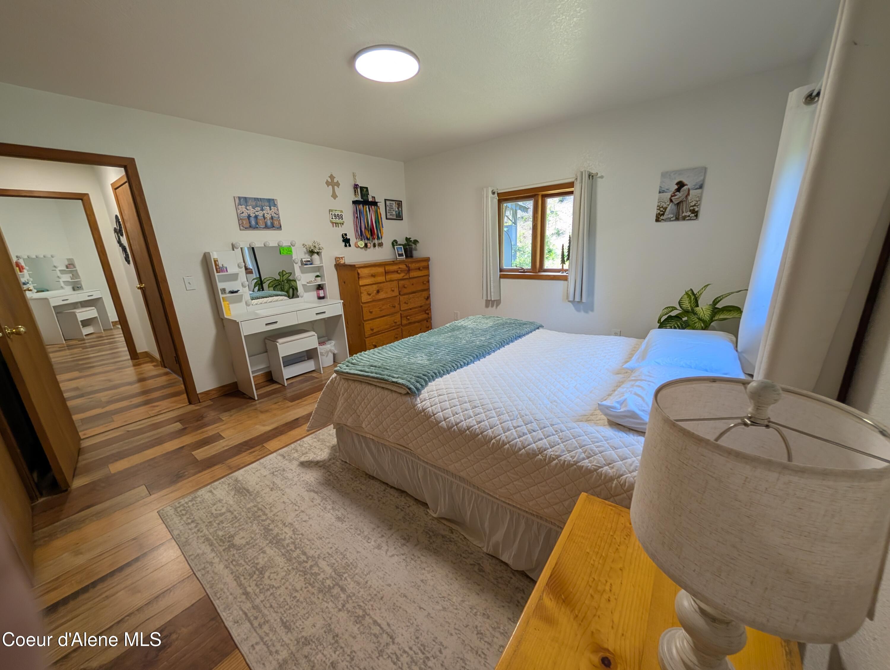 3115 Cherry Creek Road St. Maries, ID 83861 - Photo 25 of 52 3115 Cherry Creek main floor bedroom 1 p