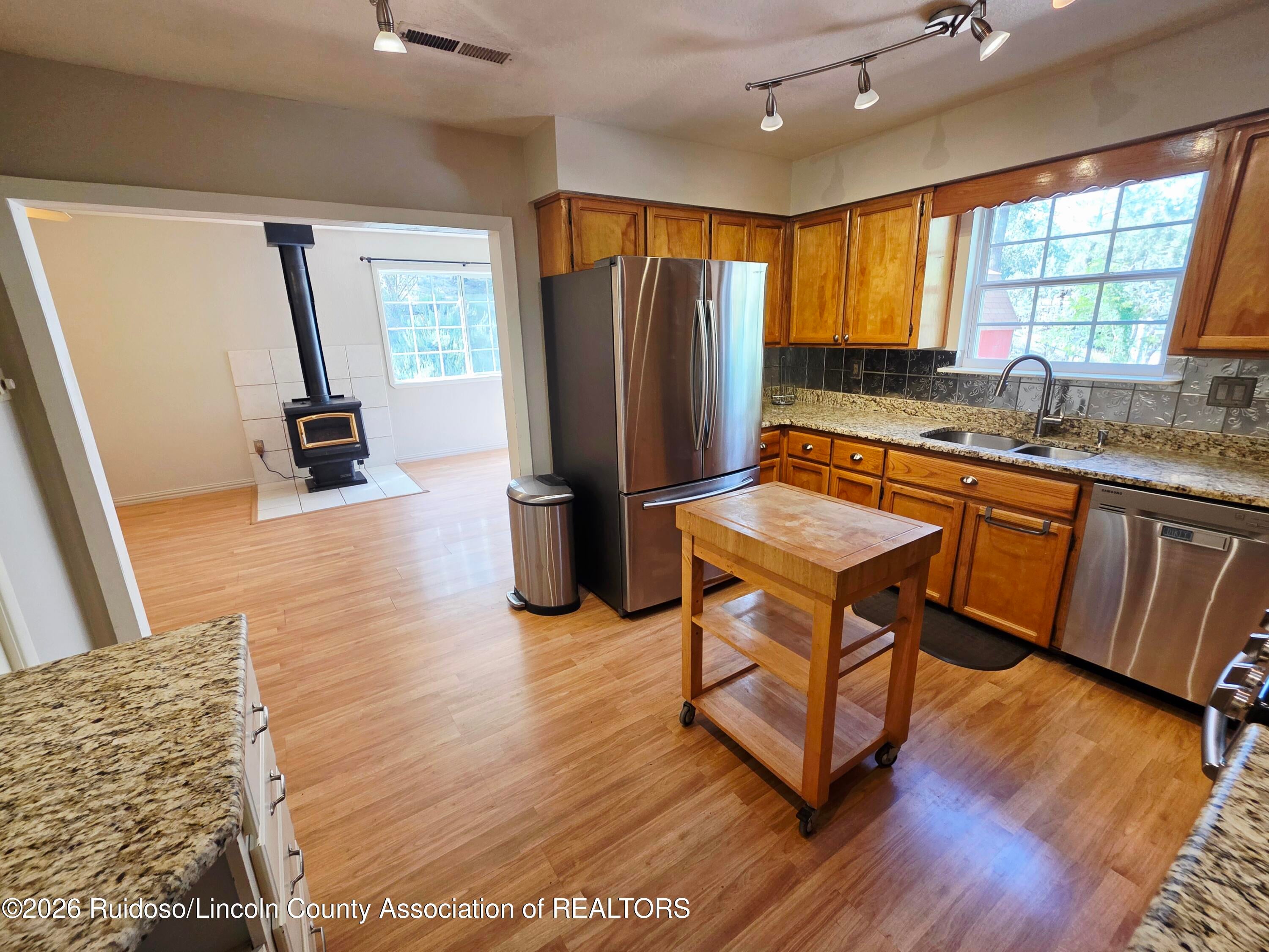 507 Mary Drive Ruidoso, NM 88345 - Photo 2 of 31 Gallery Image 2