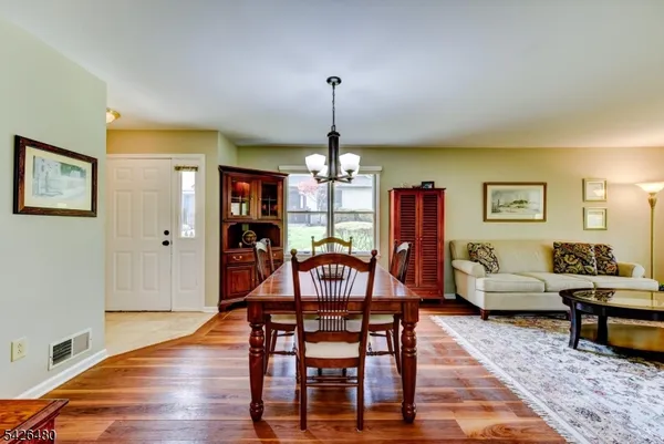 $475,000 | 11 Park Edge, Berkeley Heights, NJ 07922