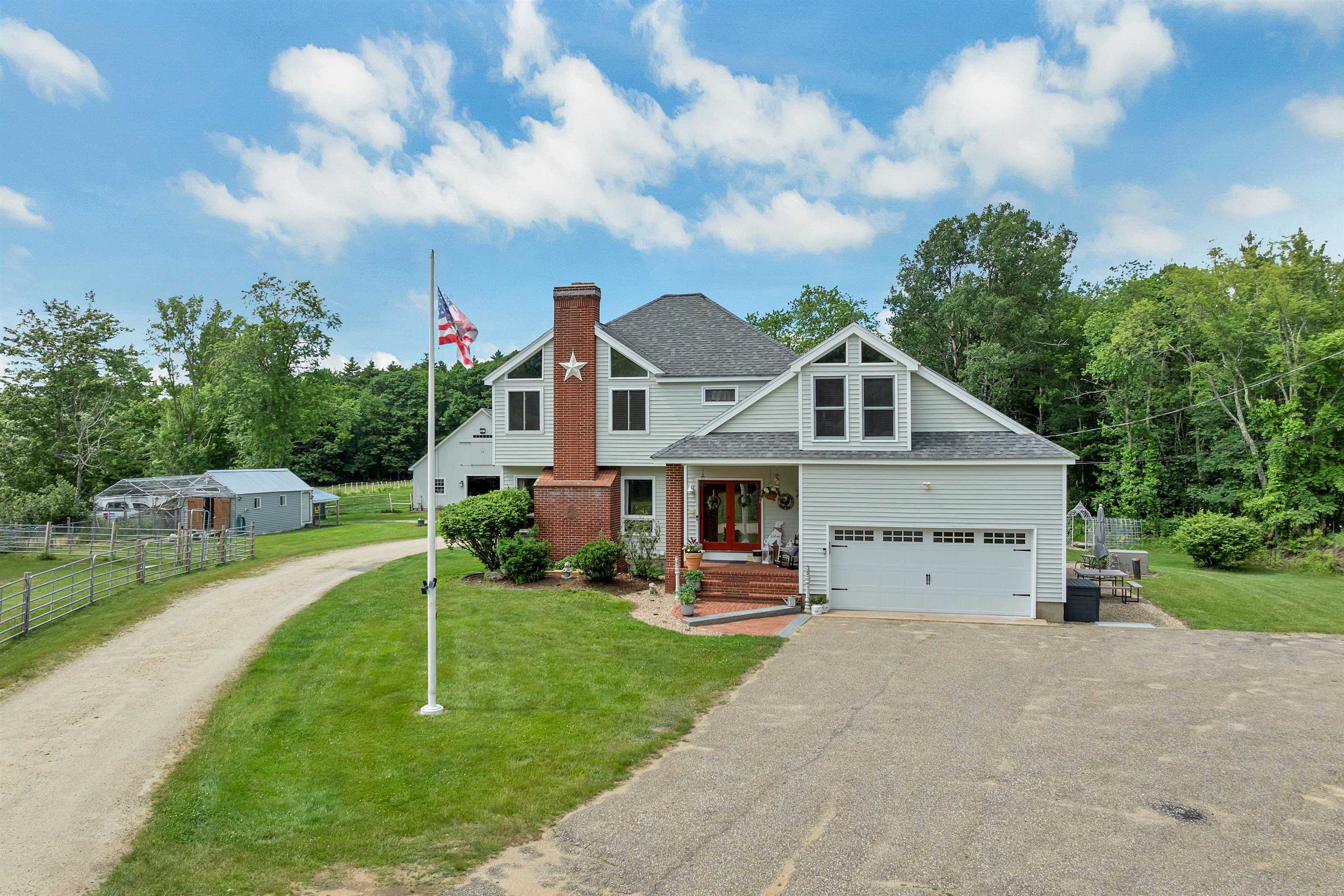 307 East Ricker Road Loudon, NH 03307 - Photo 3 of 59