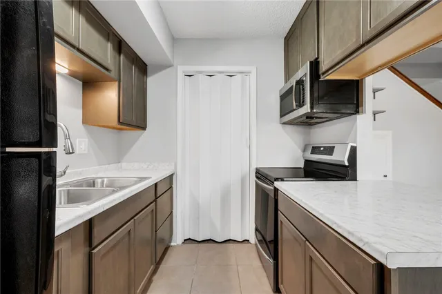 $149,500 | 4517 Carter Creek Parkway, Unit 5, Bryan, TX 77802