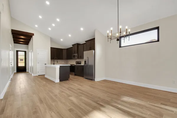$2,400 | 151 Kawainui Lane, Bastrop, TX 78602