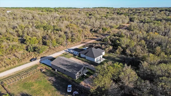 $2,400 | 151 Kawainui Lane, Bastrop, TX 78602
