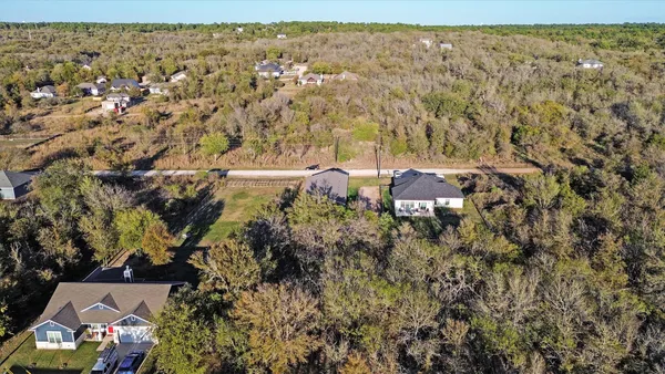 $2,400 | 151 Kawainui Lane, Bastrop, TX 78602