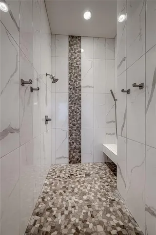 $1,999,950 | 4150 Palisades Point, Riverside, MO 64150