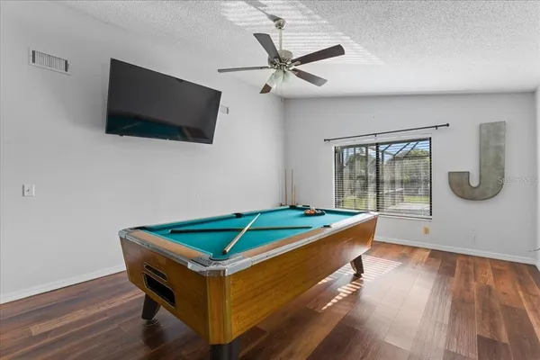 $349,900 | 905 Stratford Manor Drive, Brandon, FL 33510