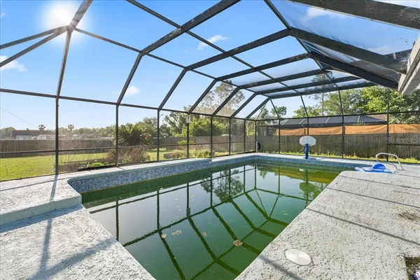 $349,900 | 905 Stratford Manor Drive, Brandon, FL 33510