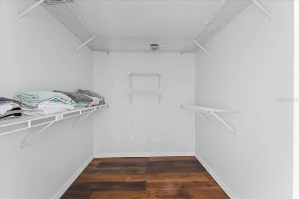 $349,900 | 905 Stratford Manor Drive, Brandon, FL 33510