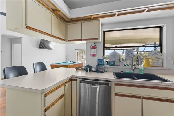 $349,900 | 905 Stratford Manor Drive, Brandon, FL 33510