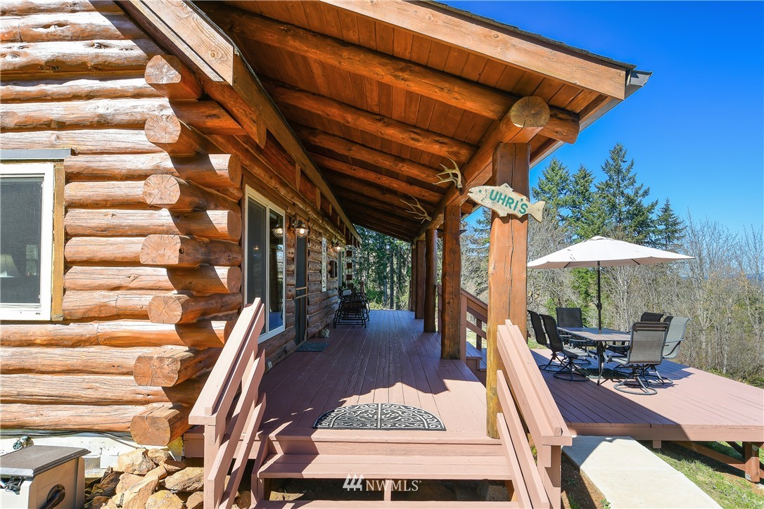 417 Agren Road Castle Rock, WA 98611 - Photo 6 of 40 Gallery Image 6