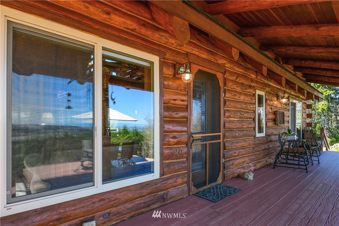 417 Agren Road Castle Rock, WA 98611 - Photo 7 of 40 Gallery Image 7