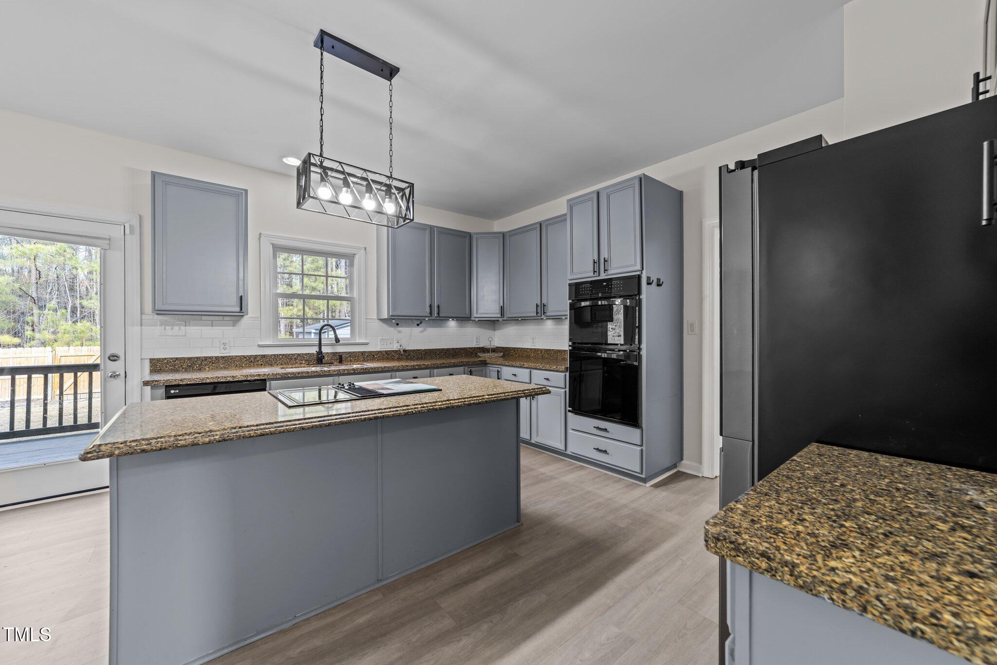 5909 Clarks Fork Drive Raleigh, NC 27616 - Photo 11 of 32 Kitchen