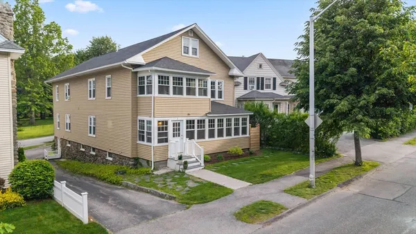 $629,000 | 2 Davidson Road, Worcester, MA 01605