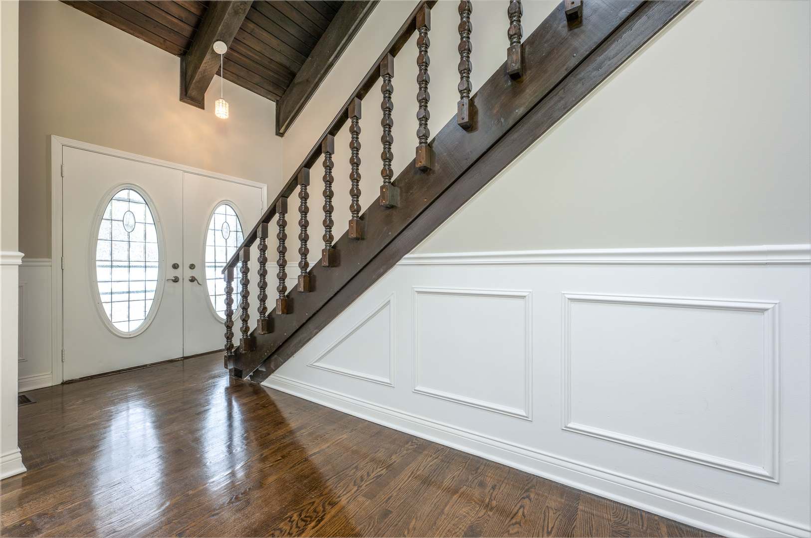129 Cornwall Drive Crete, IL 60417 - Photo 21 of 52 a view of entryway with wooden floor