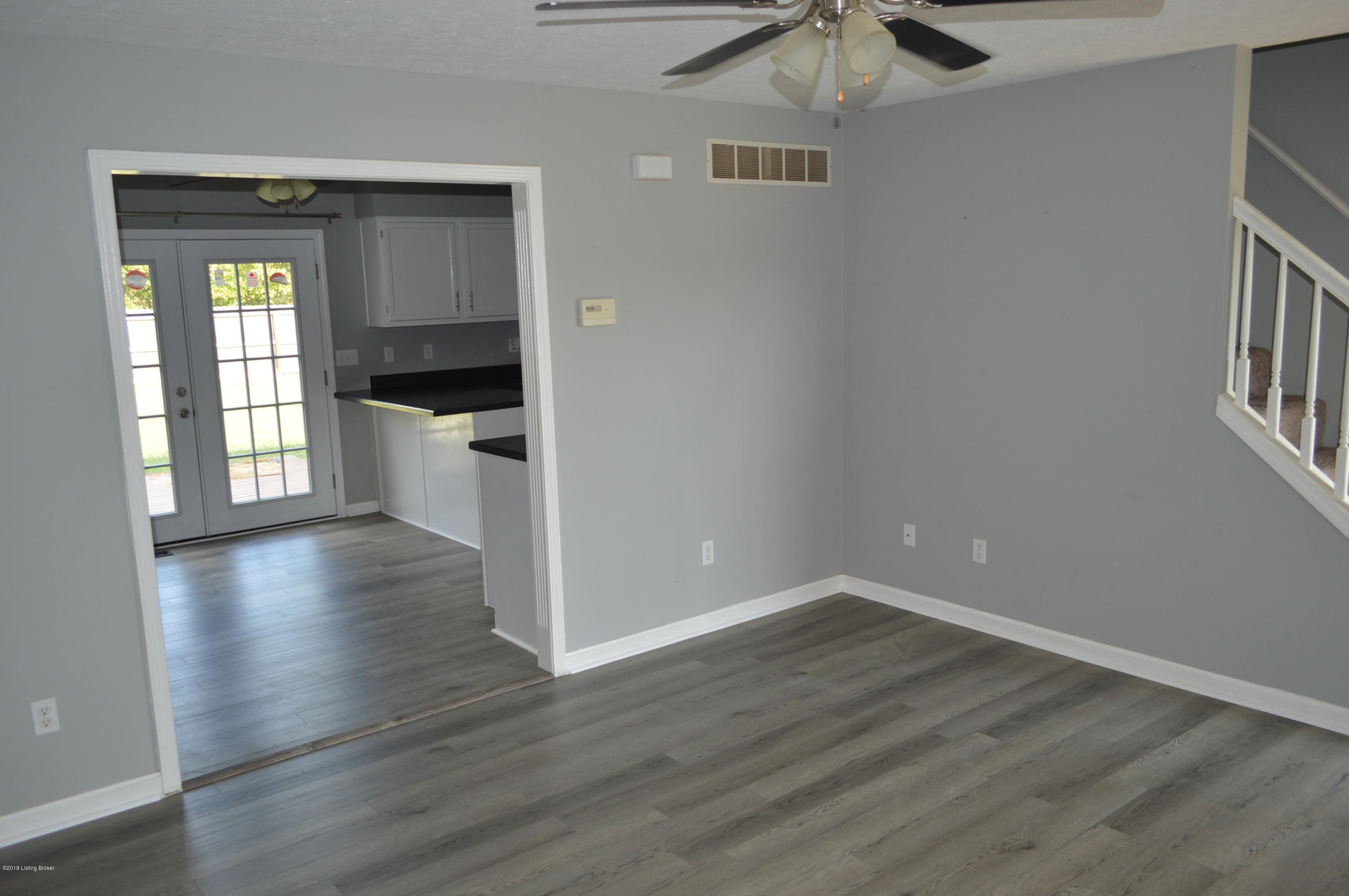 630 Rolling Hls Road Vine Grove, KY 40175 - Photo 10 of 28 DSC_0010