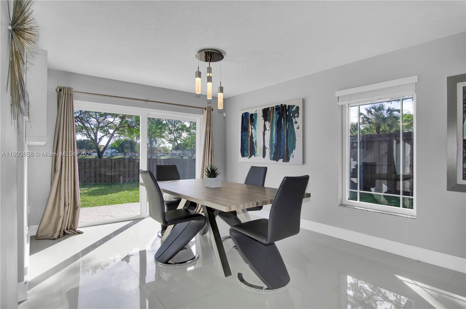 West Esplanade Hialeah, FL 33015 - Photo 9 of 44