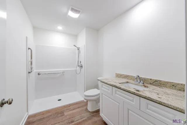 $89,000 | 1300 Lafourche Drive, Unit 104, Thibodaux, LA 70301