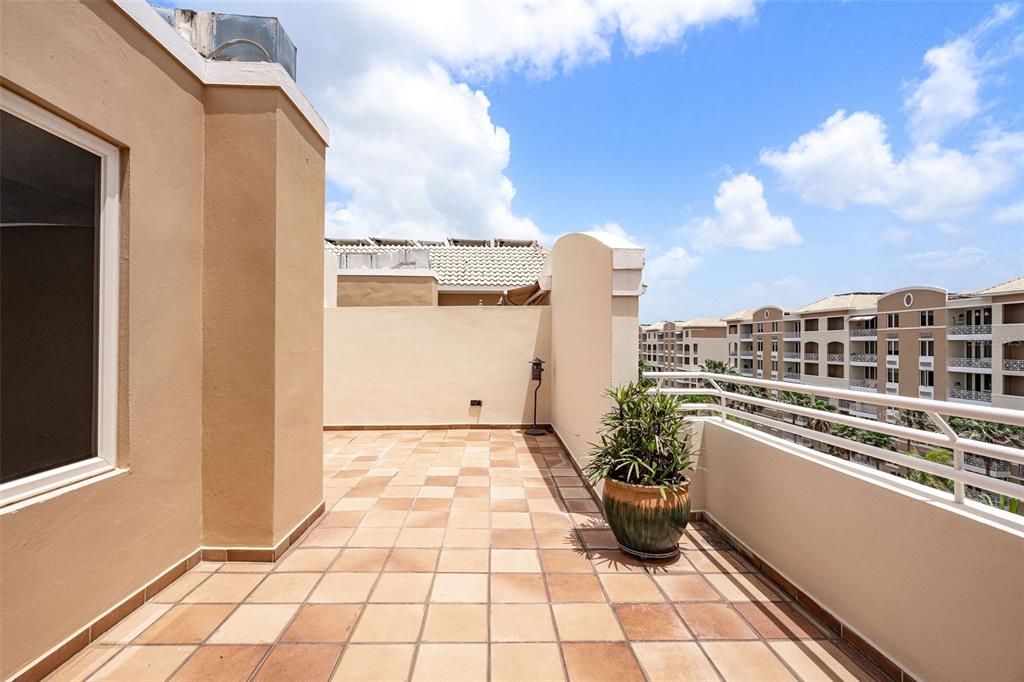 1 Palma Real Avenue, Unit 2 A6 Guaynabo, PR 00969 - Photo 39 of 49 a view of a terrace