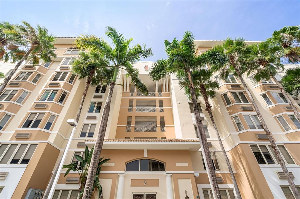 1 Palma Real Avenue, Unit 2 A6 Guaynabo, PR 00969 - Photo 4 of 49 front view of a building