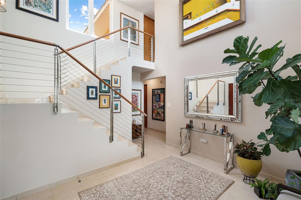 1 Palma Real Avenue, Unit 2 A6 Guaynabo, PR 00969 - Photo 5 of 49 a view of entryway and hall
