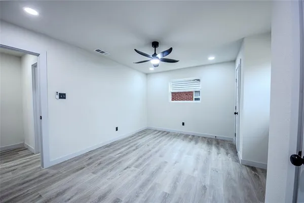 $369,999 | 1101 Fouts Drive, Irving, TX 75061