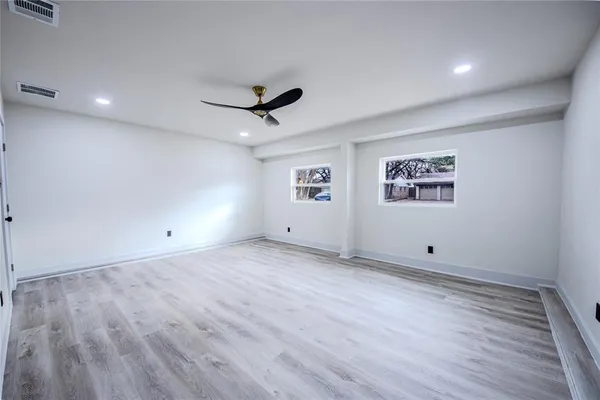 $369,999 | 1101 Fouts Drive, Irving, TX 75061