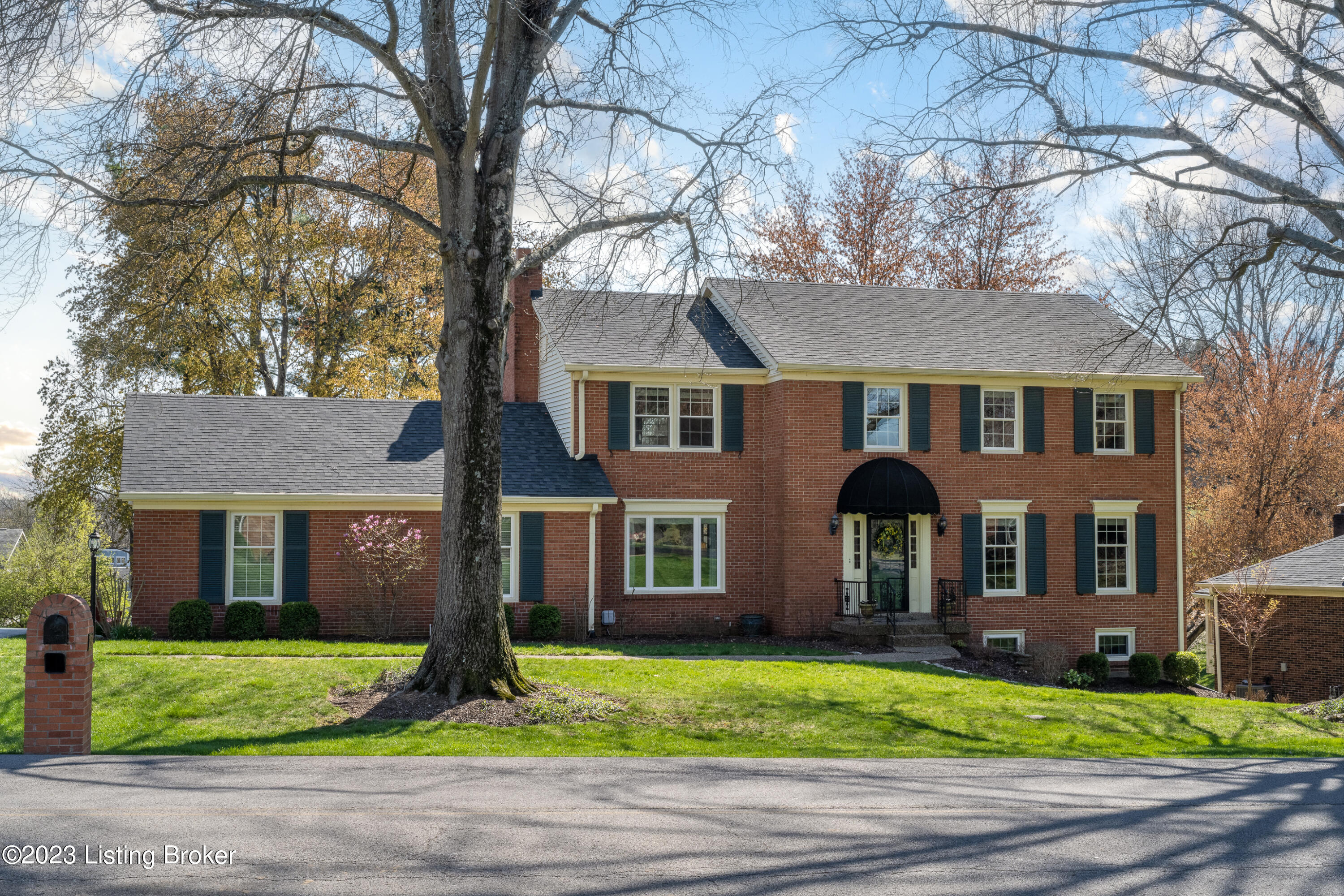 7514 Rockingham Road Prospect, KY 40059 - Photo 2 of 50 7514 Rockingham Rd-2