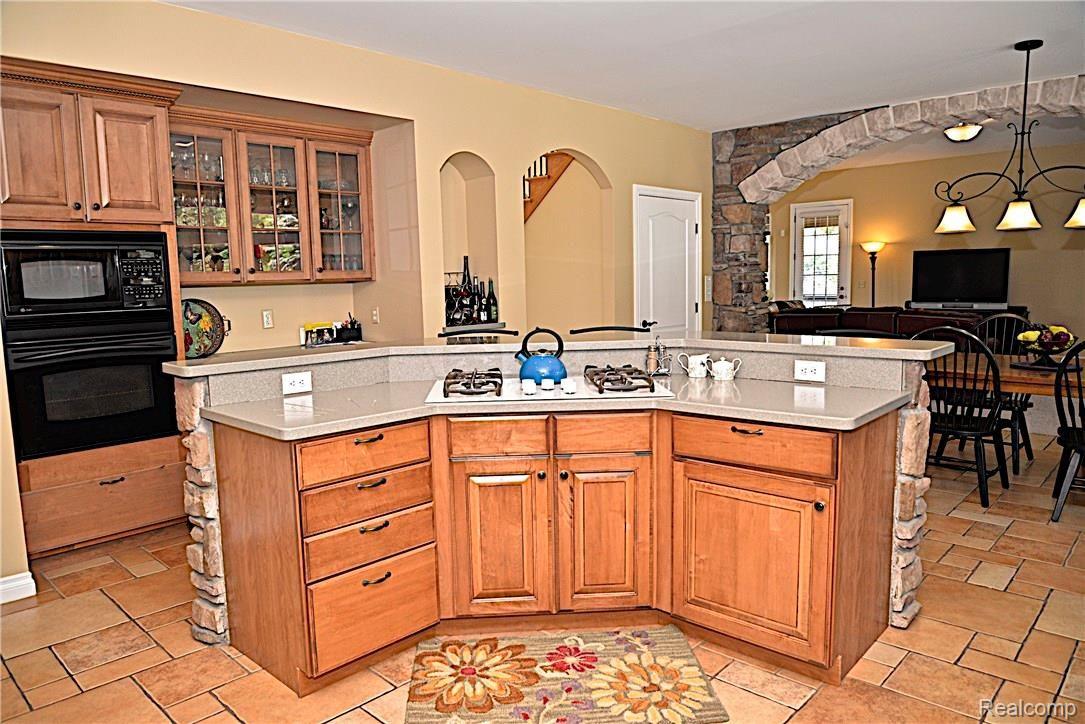 2475 Sundance Ridge Howell, MI 48843 - Photo 18 of 67 DSC_9261.jpg