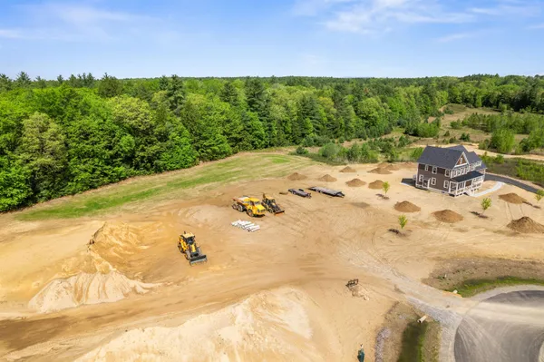 $1,650,000 | Lot F Lot F Longview Place, Brentwood, NH 03833