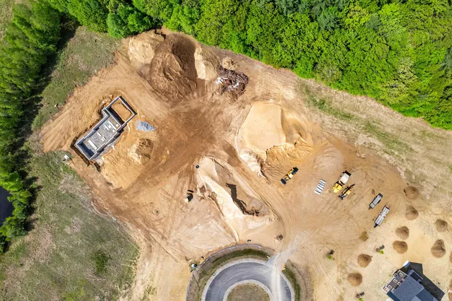 $1,650,000 | Lot F Lot F Longview Place, Brentwood, NH 03833