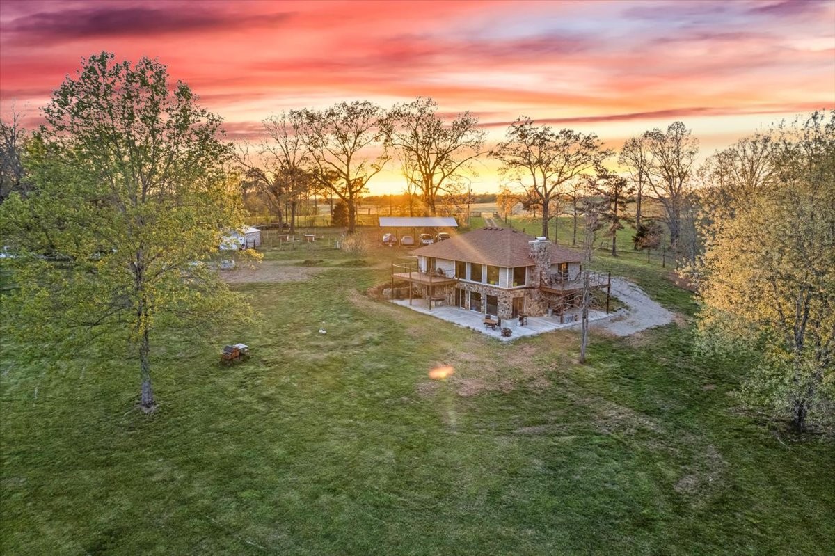 48 Mt Lebanon Road Lawrenceburg, TN 38464 - Photo 69 of 85 a view of a city with tall buildings in the background