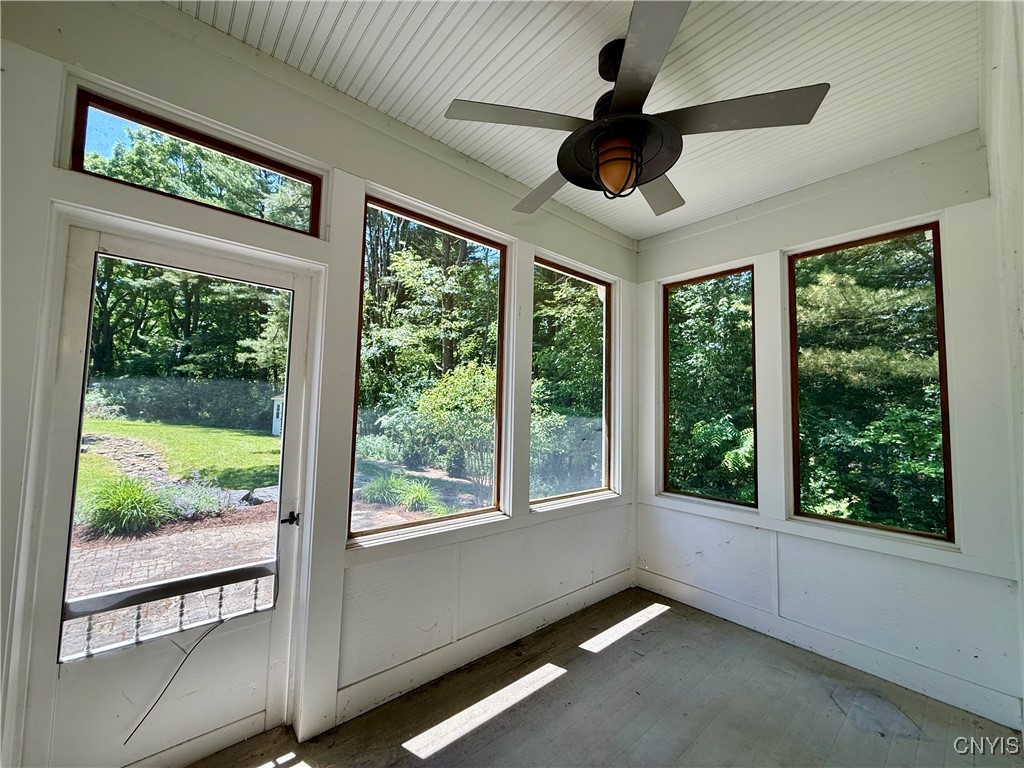 2076 Wright Road Cazenovia, NY 13035 - Photo 29 of 50 Back Screened in Porch