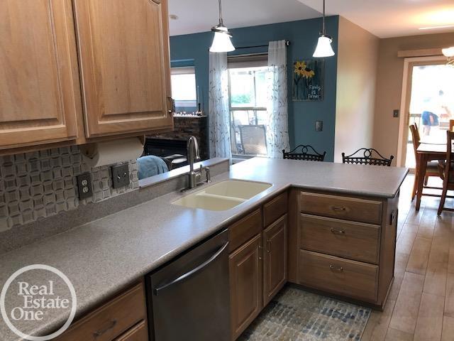 101 Rella Rae Avenue Marysville, MI 48040 - Photo 20 of 56 50049766-19.JPG