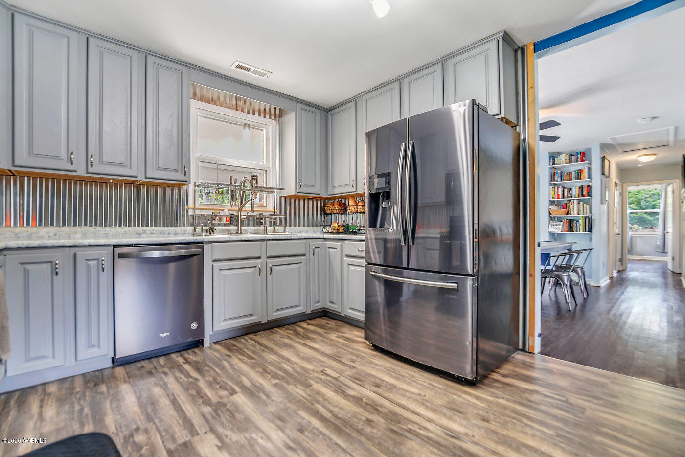 1203 State Rd S-7-276 Beaufort, SC 29902 - Photo 13 of 30 Kitchen