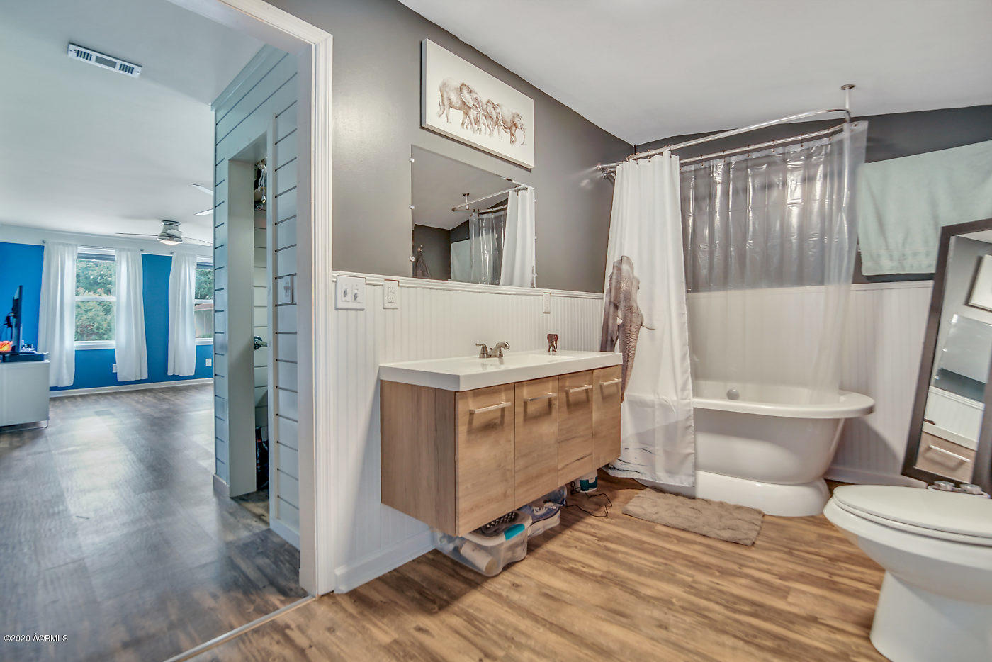 1203 State Rd S-7-276 Beaufort, SC 29902 - Photo 23 of 30 Master Bath