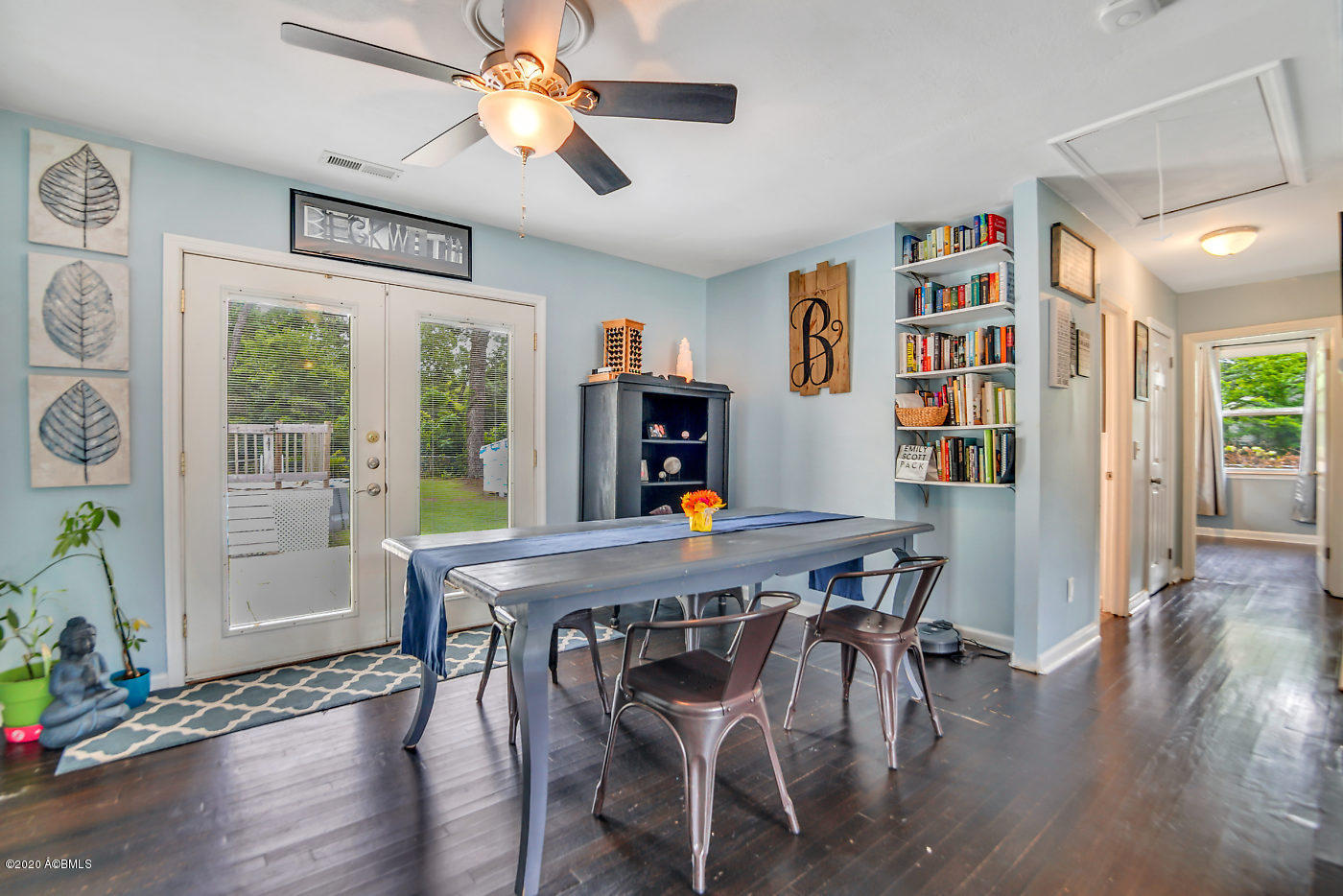 1203 State Rd S-7-276 Beaufort, SC 29902 - Photo 8 of 30 Dining Space