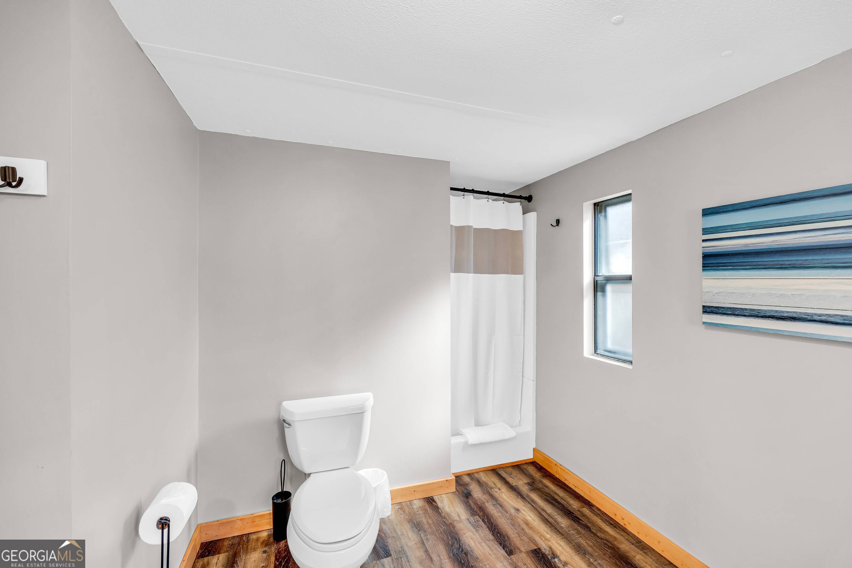 284 Duncan Bridge Road Sautee Nacoochee, GA 30571 - Photo 20 of 69 a bathroom with a toilet