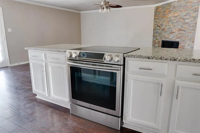 $1,895 | 728 Wandering Way Drive, Allen, TX 75002