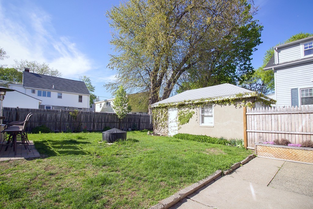 6 Sheldon Road Peabody, MA 01960 - Photo 10 of 13 Gallery Image 10