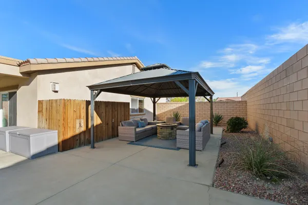 $649,900 | 73824 Da Vinci Court, Palm Desert, CA 92211